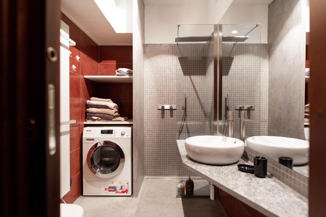 In Centro, 5 Posti Letto: Ca' Cybeles Apartment Торино Екстериор снимка